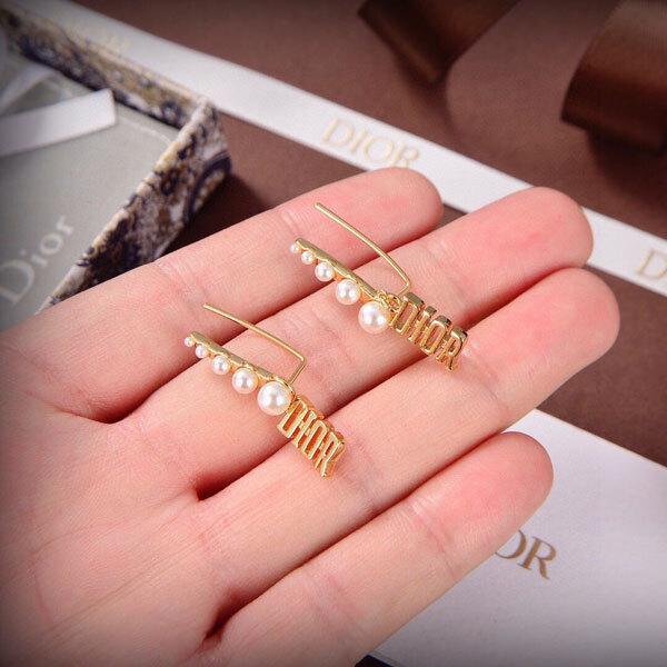 �f�B�I�[�� �C�������O�R�s�[CD177[CD177]