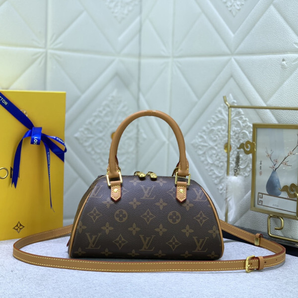 ���C���B�g���o�b�O�R�s�[M50202[M50202]