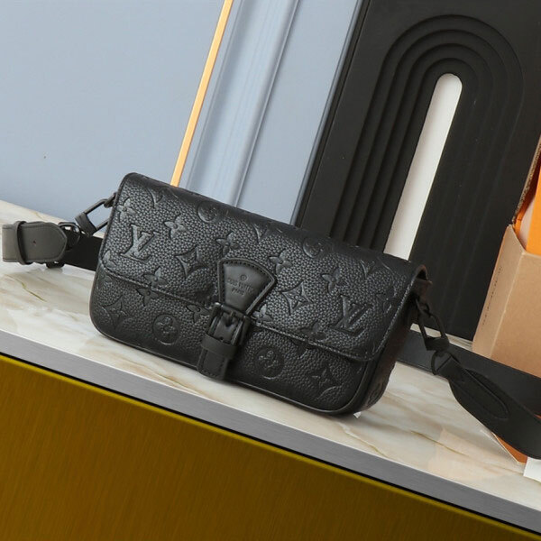 ���C���B�g���o�b�O�R�s�[M83567B[M83567B]