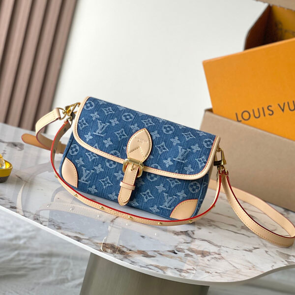 ���C���B�g���o�b�O�R�s�[M13070[M13070]