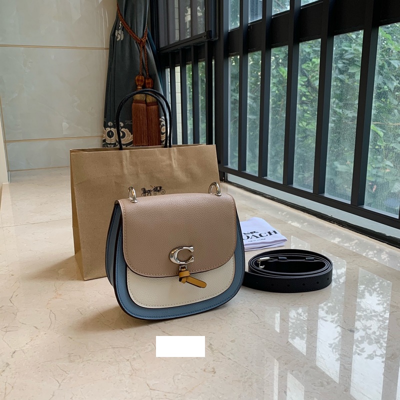 �J�I�`�[�o�b�N�R�s�[CA1330F [CA1330F]